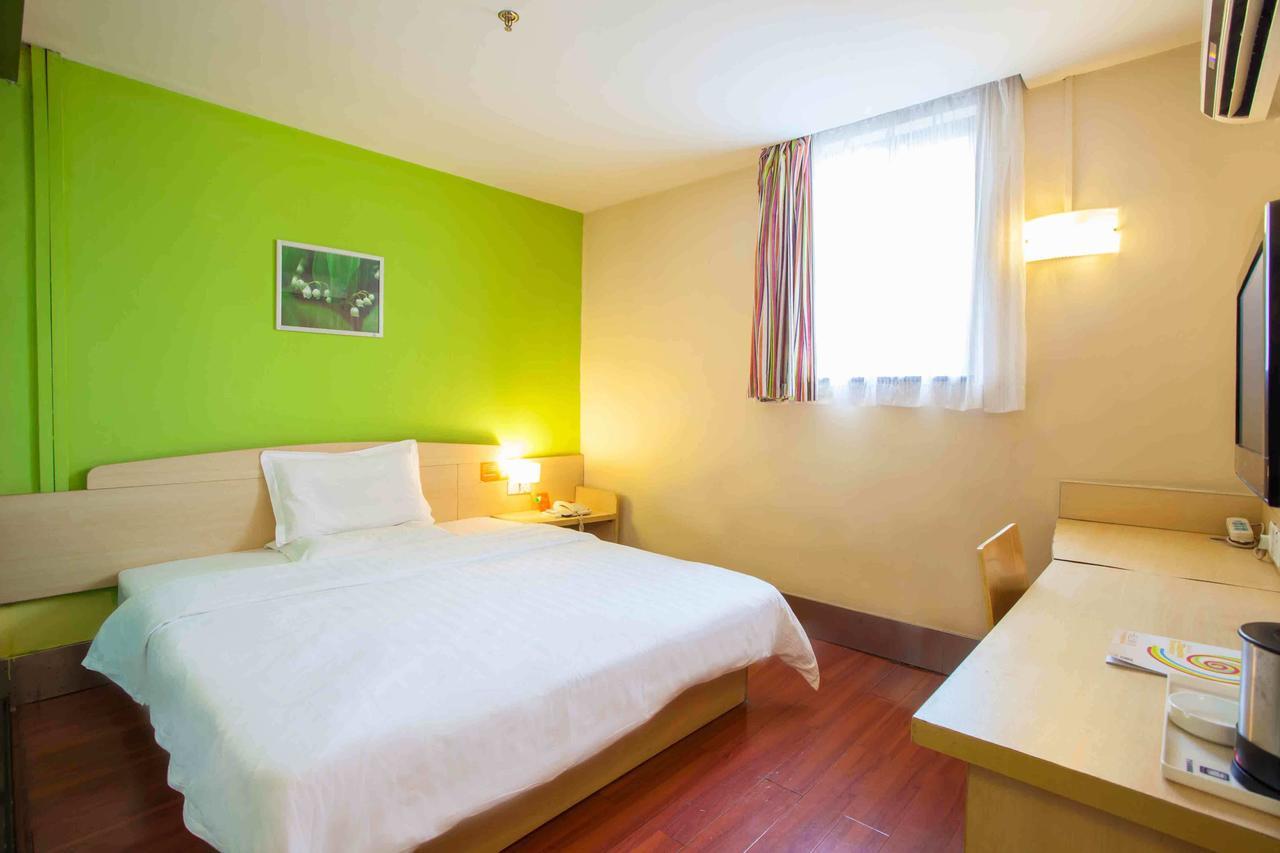 7Days Inn Deyang Zhongjiang Kuishan Park Kültér fotó