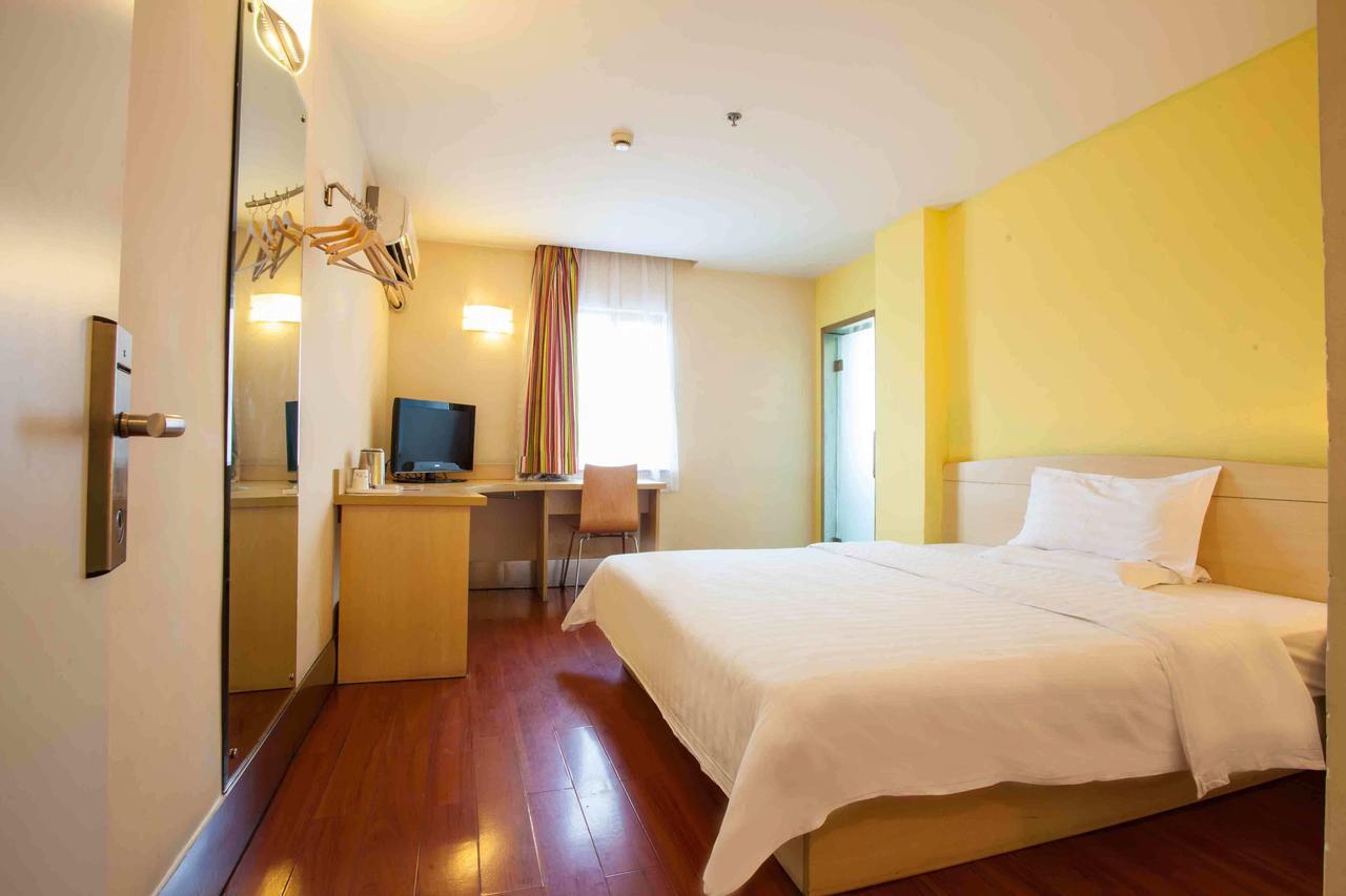 7Days Inn Deyang Zhongjiang Kuishan Park Kültér fotó