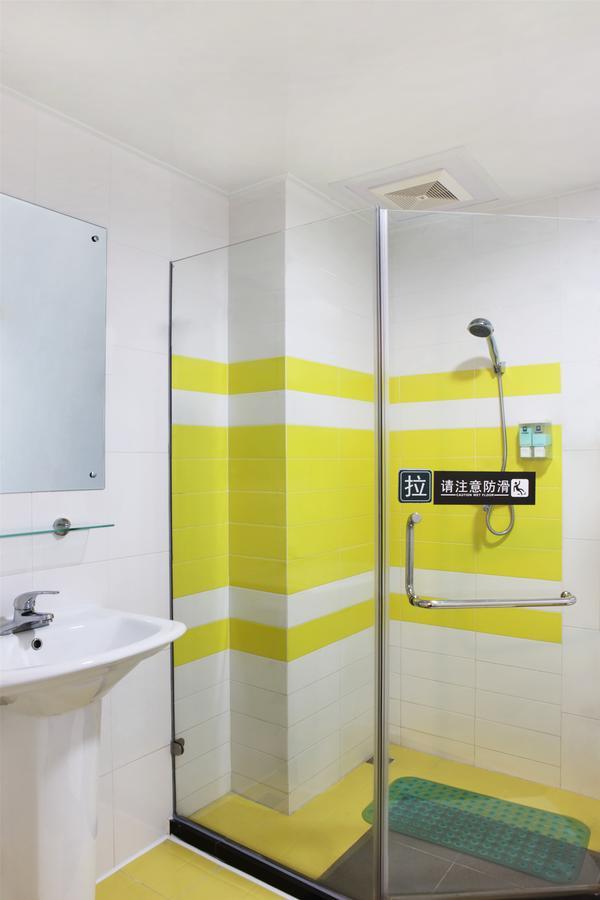 7Days Inn Deyang Zhongjiang Kuishan Park Kültér fotó