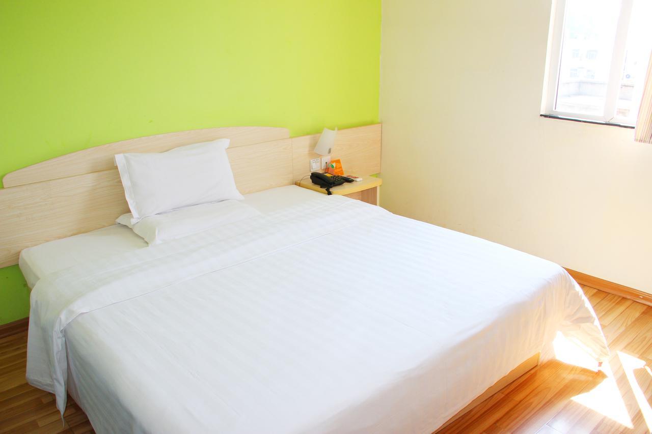 7Days Inn Deyang Zhongjiang Kuishan Park Kültér fotó